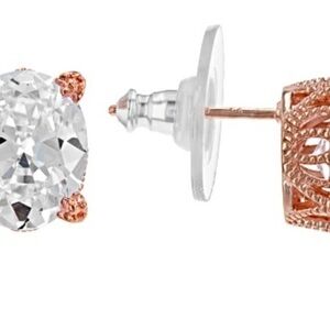 🌸Vanna K - VKB967C - Diamond Simulant Rose Earrings🤍